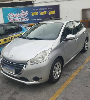 PEUGEOT 208 1.5 ACTIVE 8V FLEX 4P MANUAL PEUGEOT 208 1.5 ACTIVE 8V FLEX 4P MANUAL